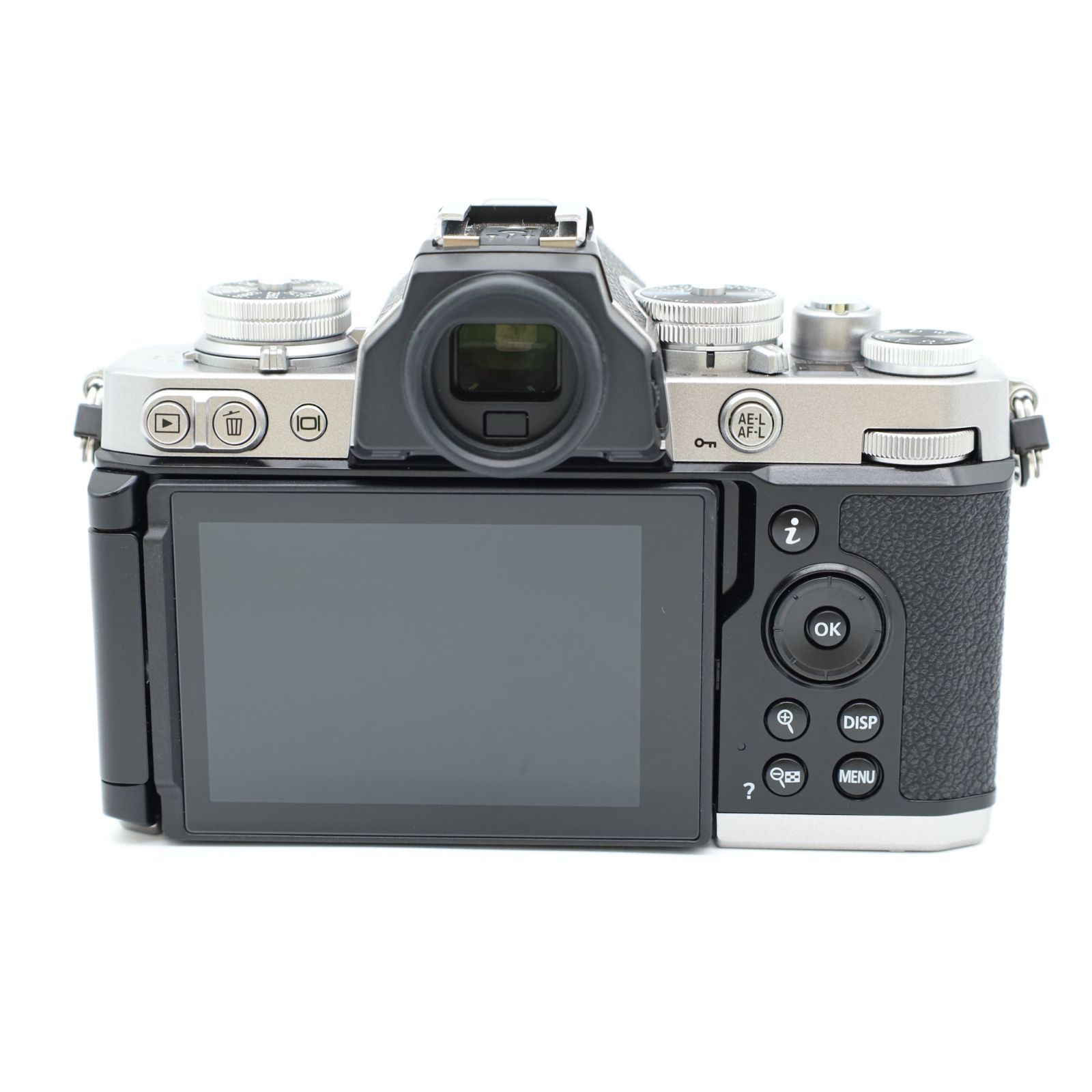 ショット数1873回 ≪ほぼ新品≫ Nikon Zfc ボディ シルバー #20251214