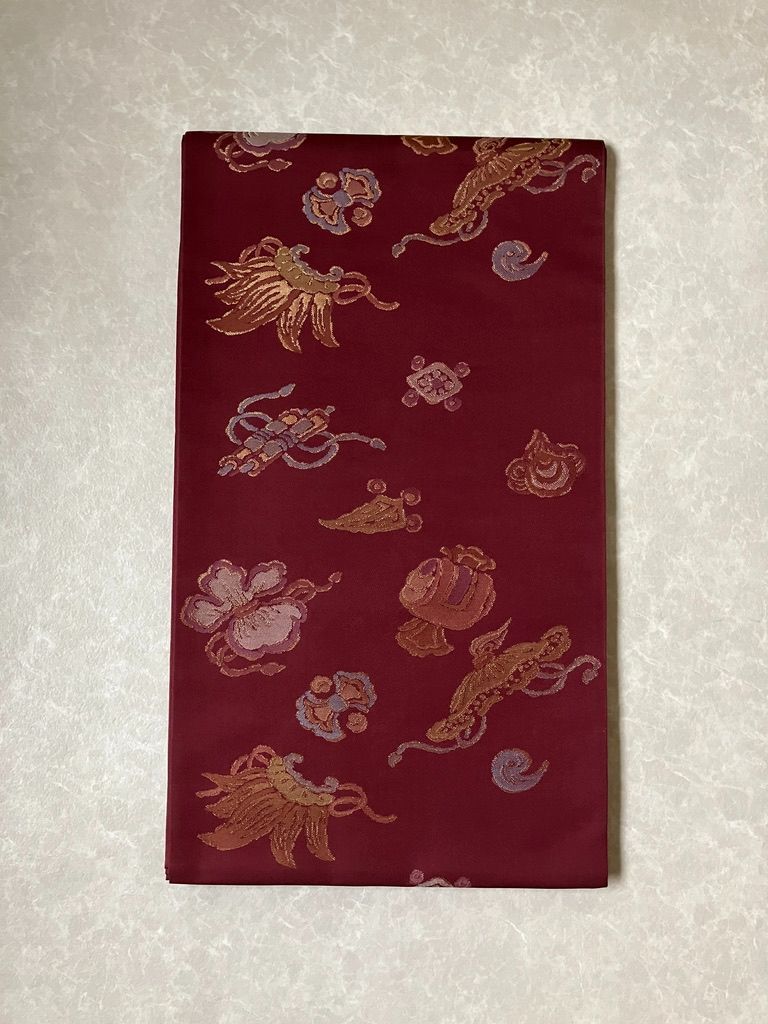 未使用】宝尽くし 六通袋帯 臙脂色 吉祥文様 正絹 お正月にも［F014