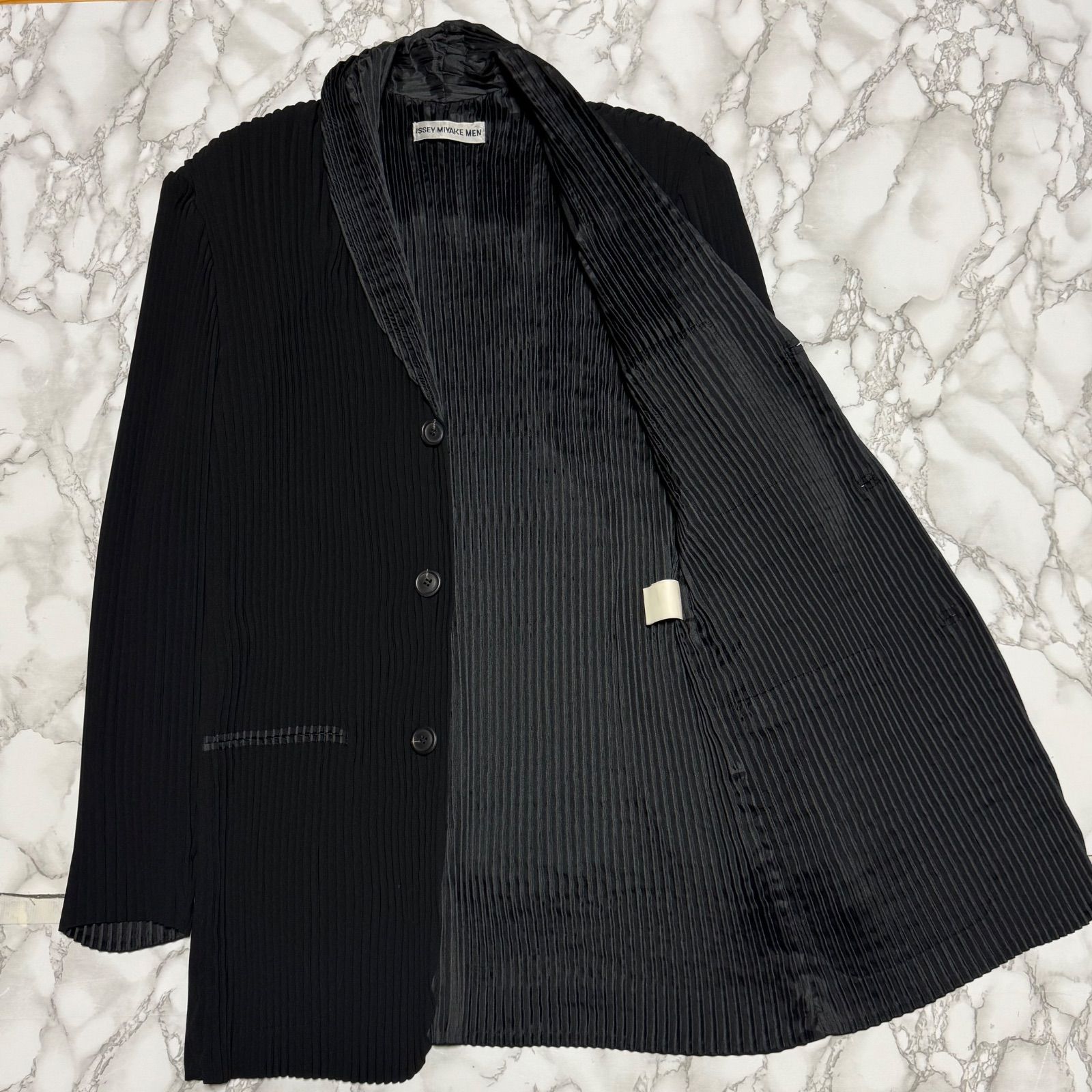 希少【issey miyake men イッセイミヤケ メン 【商品名】ME53-FD100
