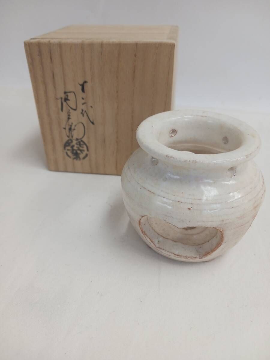 中古茶道具】十二代 田原陶兵衛 造 萩焼 蓋置 共箱 箱書有り｜茶道具