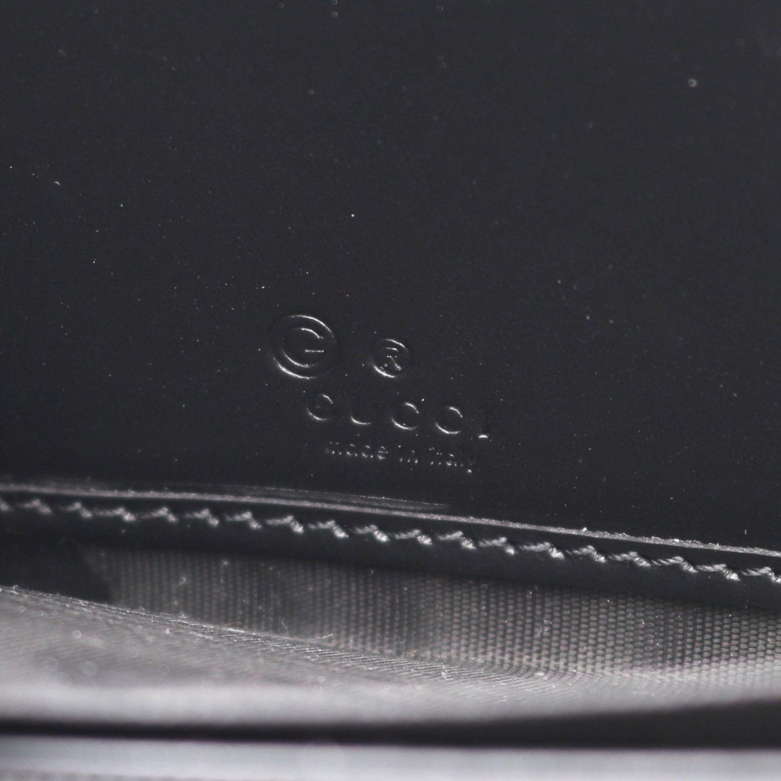 グッチ GUCCI ラウンド長財布 グッチシマ 779786 ブラック レザー