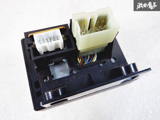 希少パーツ 』 トヨタ 純正 GX71 マークII 後期 エアコン操作スイッチ