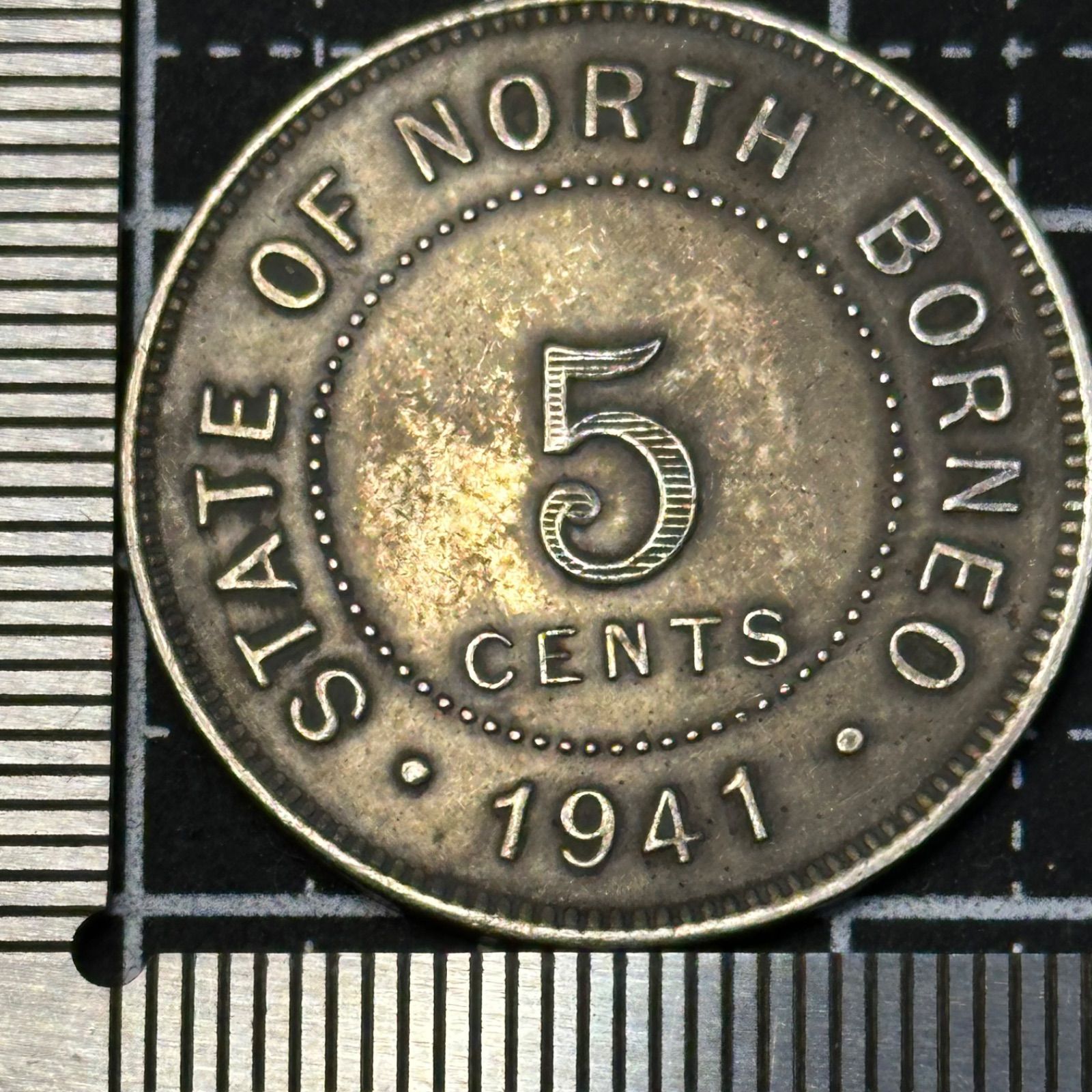 英領植民地貨】1941年 北ボルネオ州 5セント貨／双人像と帆船国章 銀色