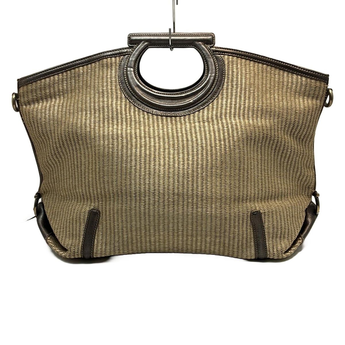 サルヴァトーレ フェラガモ　トートバック　ガンチーニ　グレージュ　ゴールド金具 サルバトーレフェラガモ トートバッグ レザー ゴールド金具 ガンチーニ