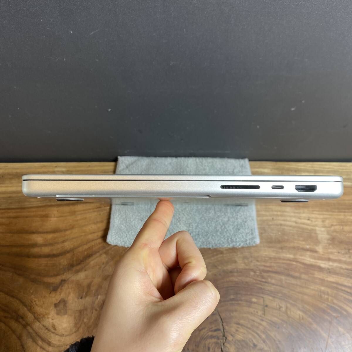 美品］Apple MacBook Pro 14inch 2021/Apple M1 Pro/メモリ32GB/SSD1TB