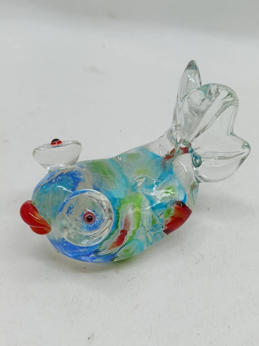 未使用保管品】ガラス製 金魚 置物 ペーパーウェイト 中国工芸品 美術