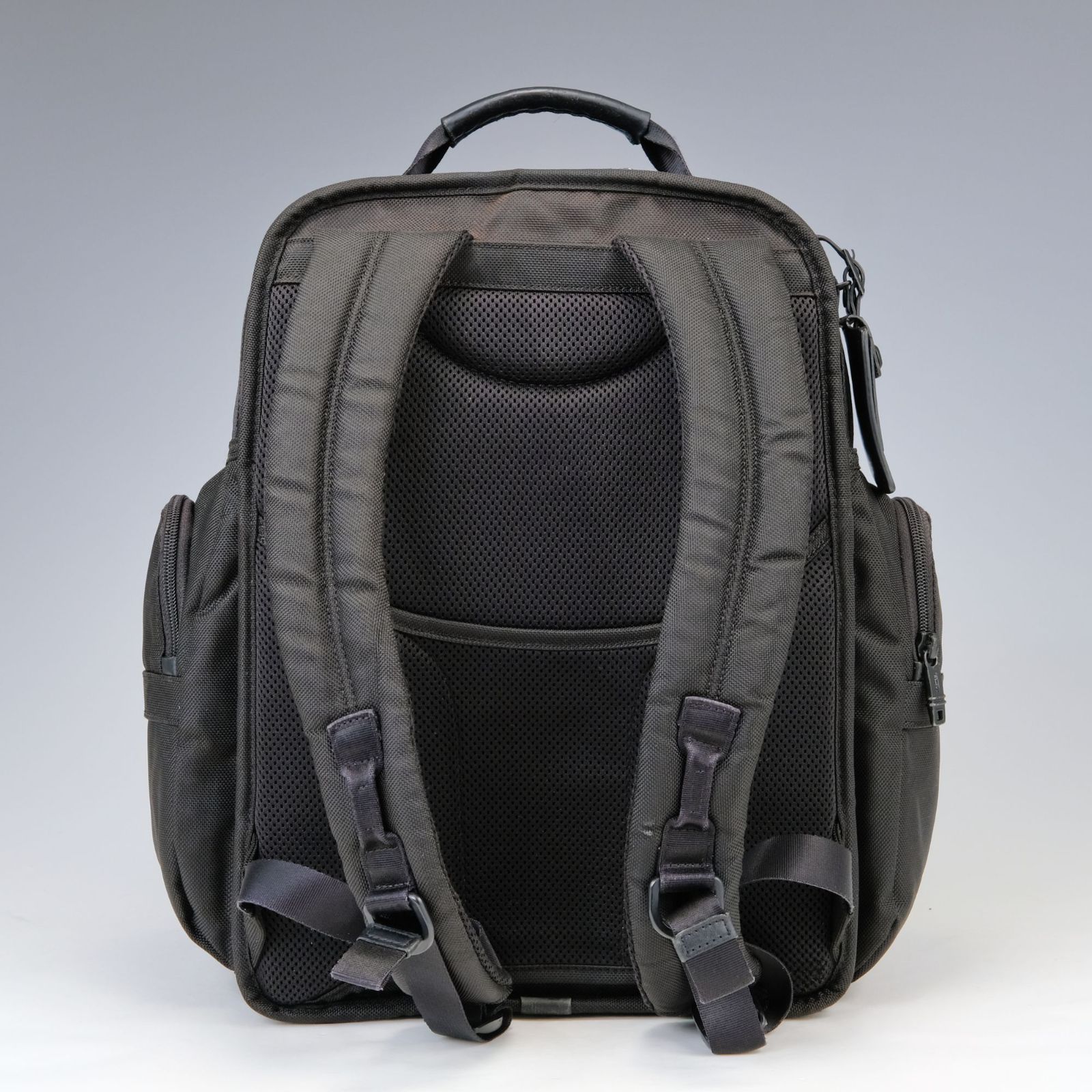 TUMI トゥミ アルファ2 T-Pass ビジネスバッグ 26578D2 楽天市場】TUMI トゥミ 26578D2 ALPHA2 T-Pass ビジネス・クラス