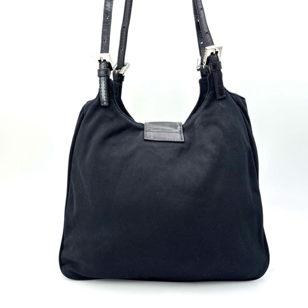 フェンディ マンマバケット ハンドバッグ ワンショルダーバッグ ジャージ 黒 フェンディ マンマバケット 黒 ジャージ ショルダーバッグ FF金具 ワン