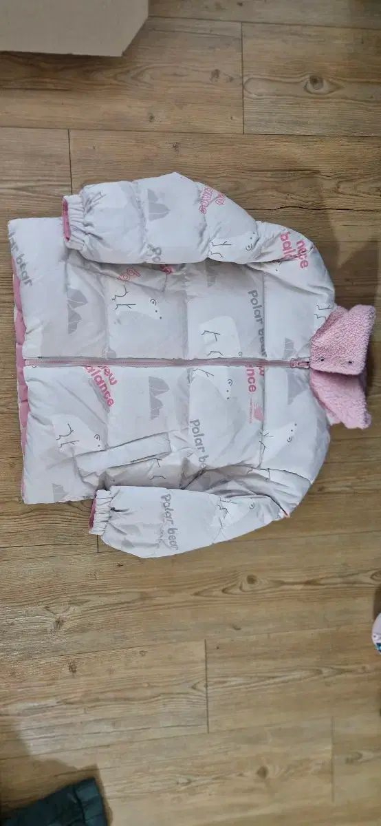 ニューバランス キッズ ダウン