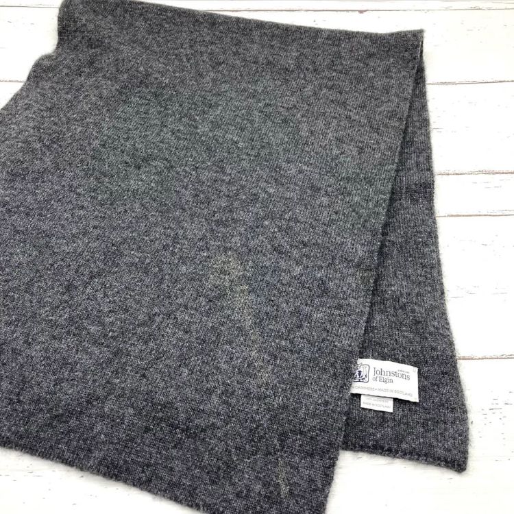 極美品❣️Johnstons of Elginジョンストンズ マフラーグレー - メルカリ