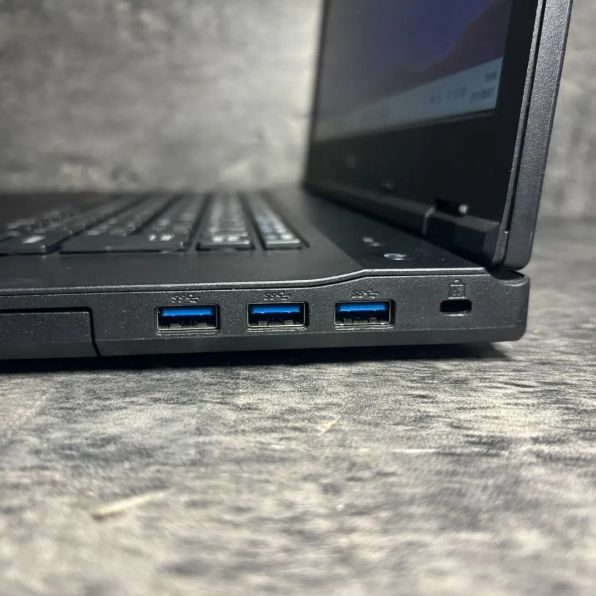 ☆Windows11 最新オフィス2024 SSD 初期設定済すぐつかえます☆NEC