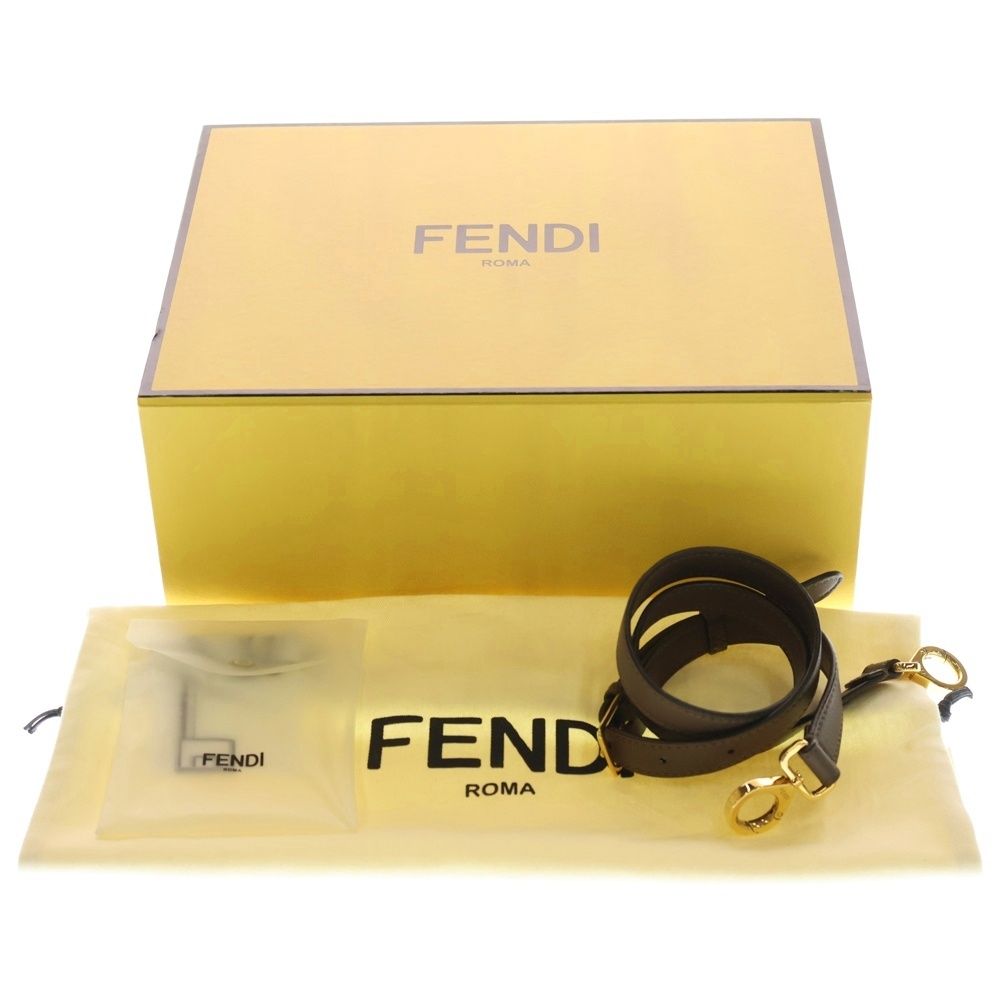 FENDI ピーカブー エッセンシャリー ベージュ ショルダーバッグ 2WAY 楽天市場】【中古】フェンディ ピーカブー アイコニック エッセン
