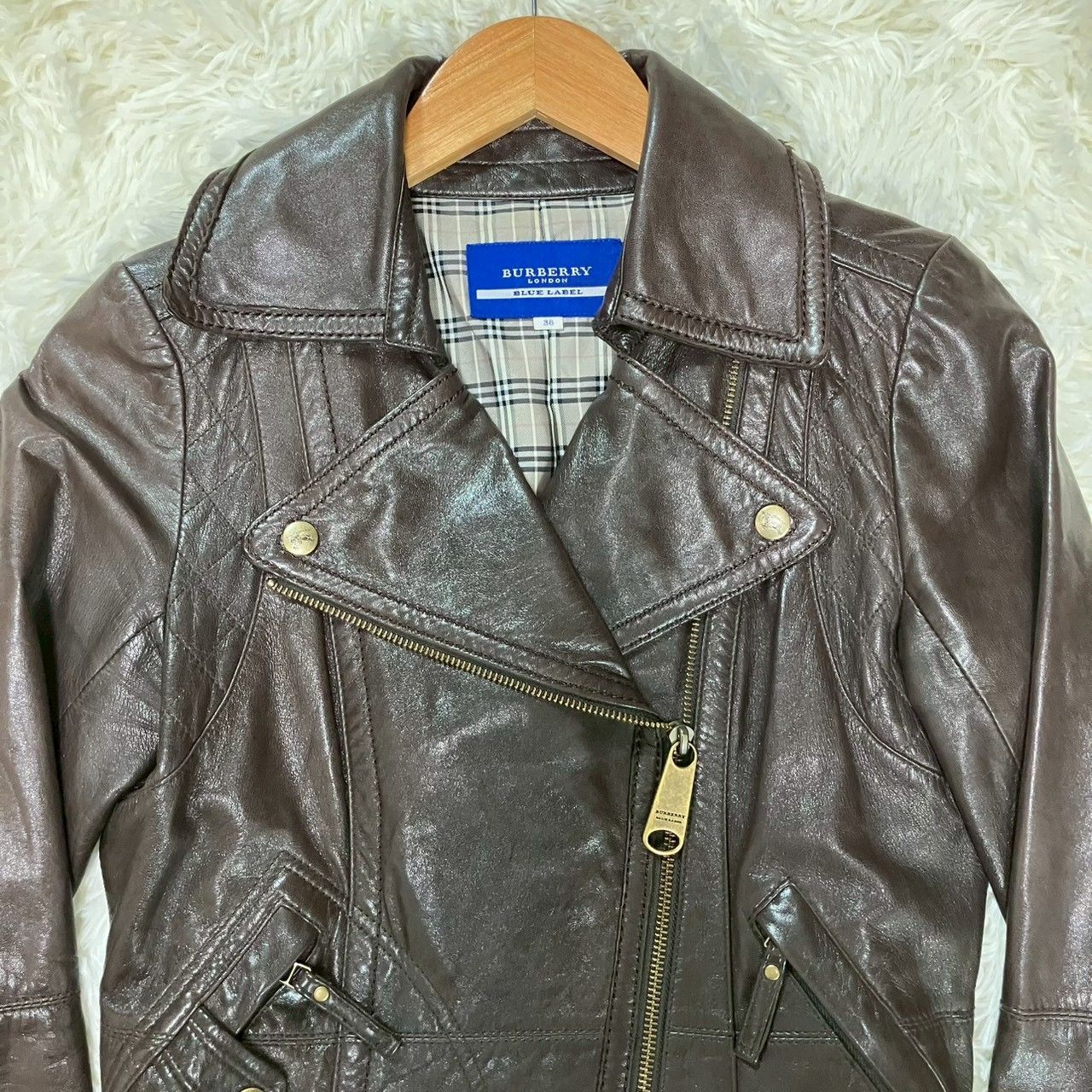 美品✨️バーバリーブルーレーベル ダブルライダースジャケット 38 M チェック 美品バーバリーブルーレーベル ライダースジャケット 38 M ノバ