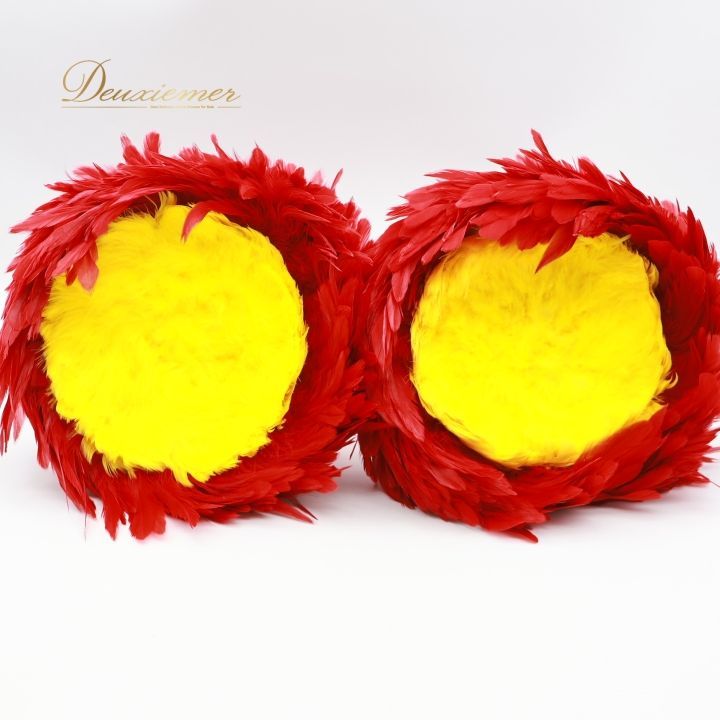 フラダンス用 赤と黄色の鮮やかな羽根を使用したウリウリです。 フラダンス用 赤と黄色の鮮やかな羽根を使用したウリウリです。