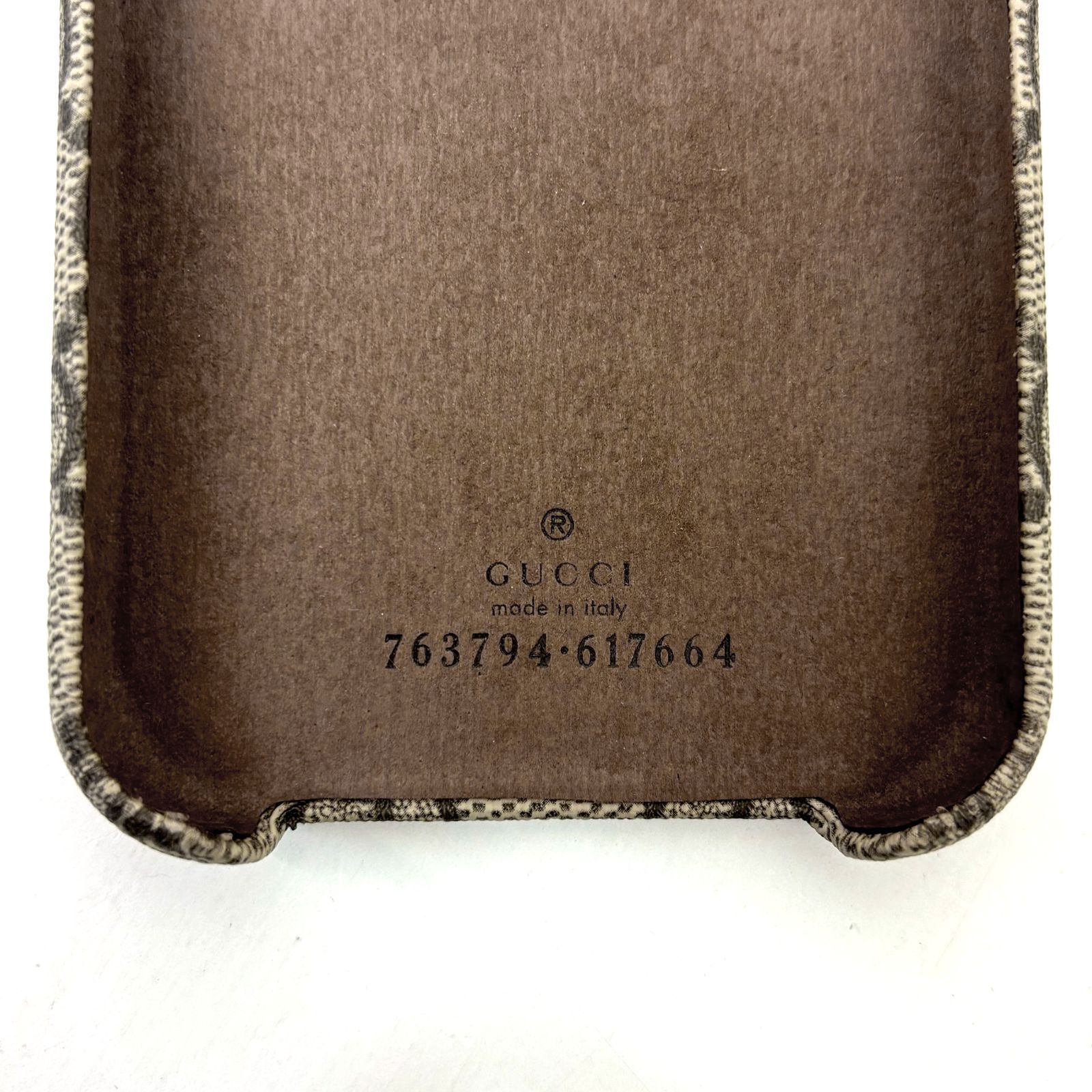 新品 GUCCI グッチ iPhone 15Pro ケース スマホケース オフィディア GG