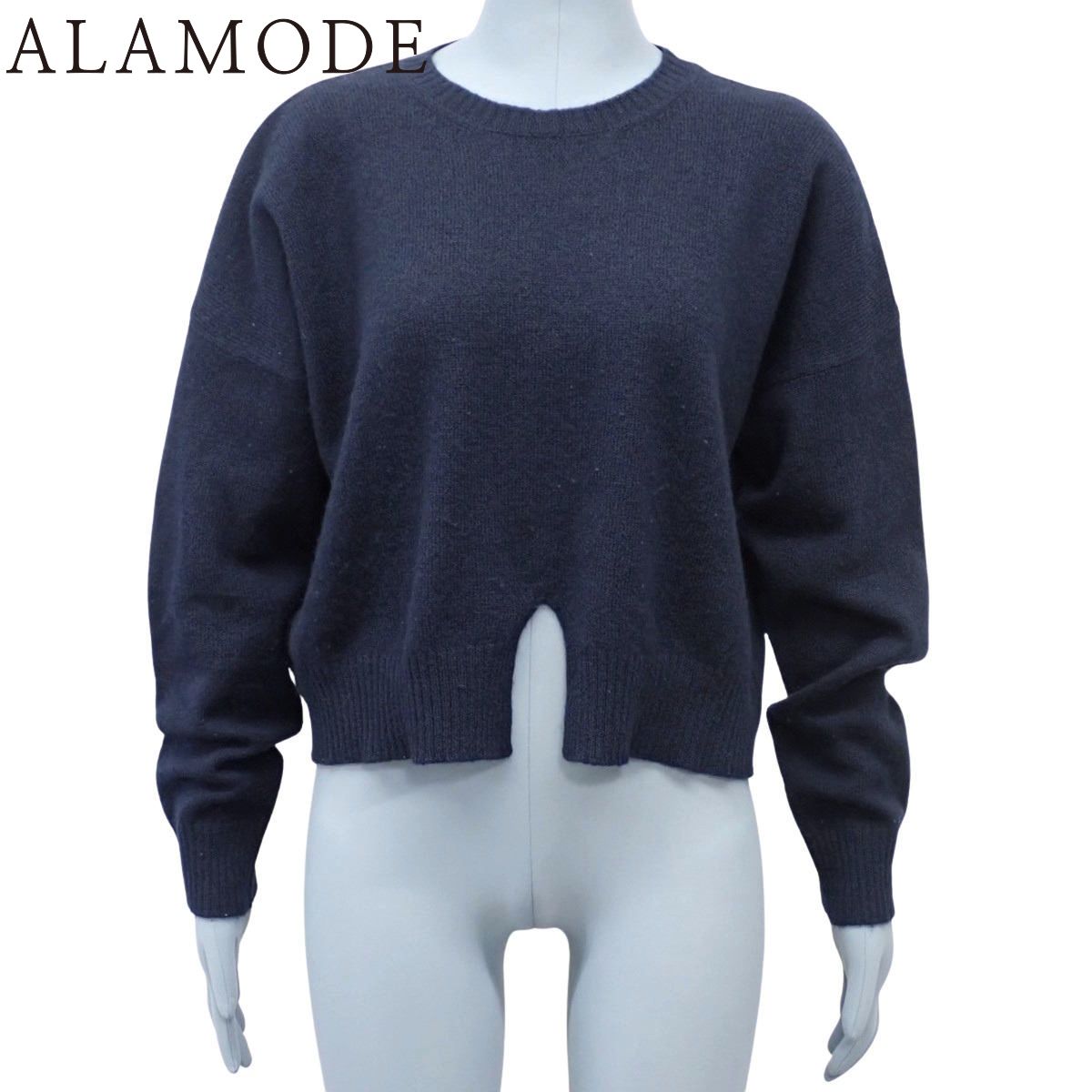 Miu Miu(ミュウミュウ) スリット ロゴニット ニット/セーター アパレル