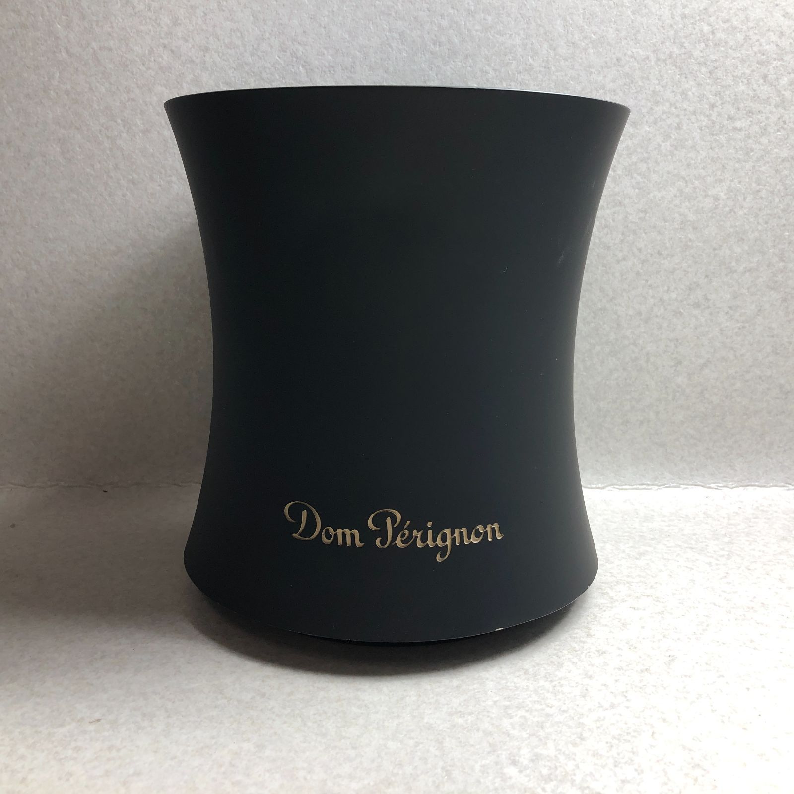 D1853 ドンペリニョン シャンパンクーラー 黒 - メルカリ