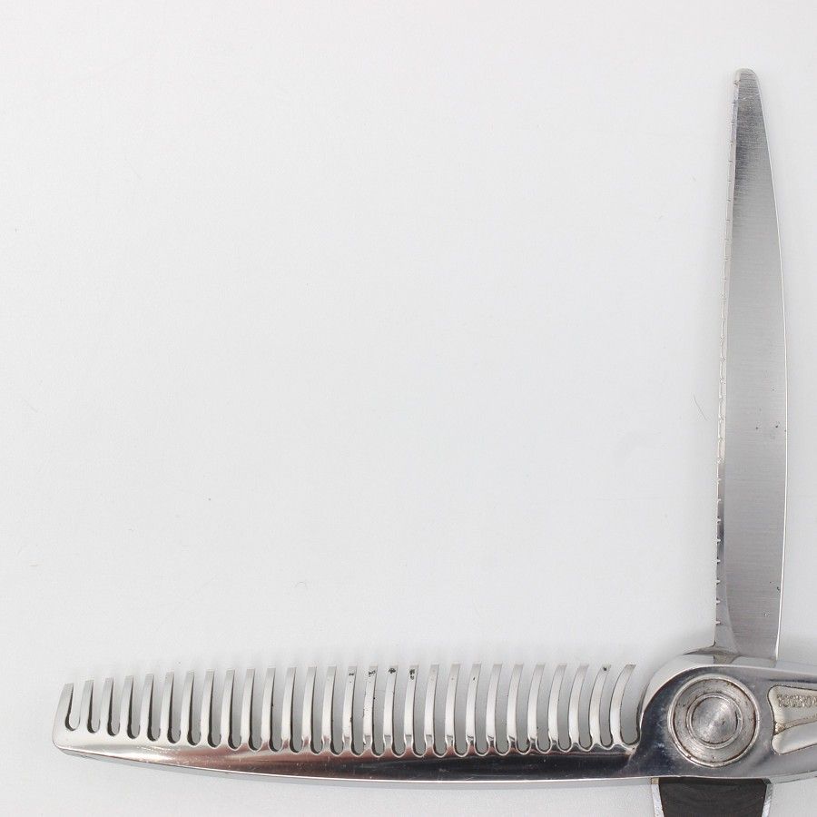 美品】刃物屋トギノン クイーンサクセススター セニング 5.8インチ