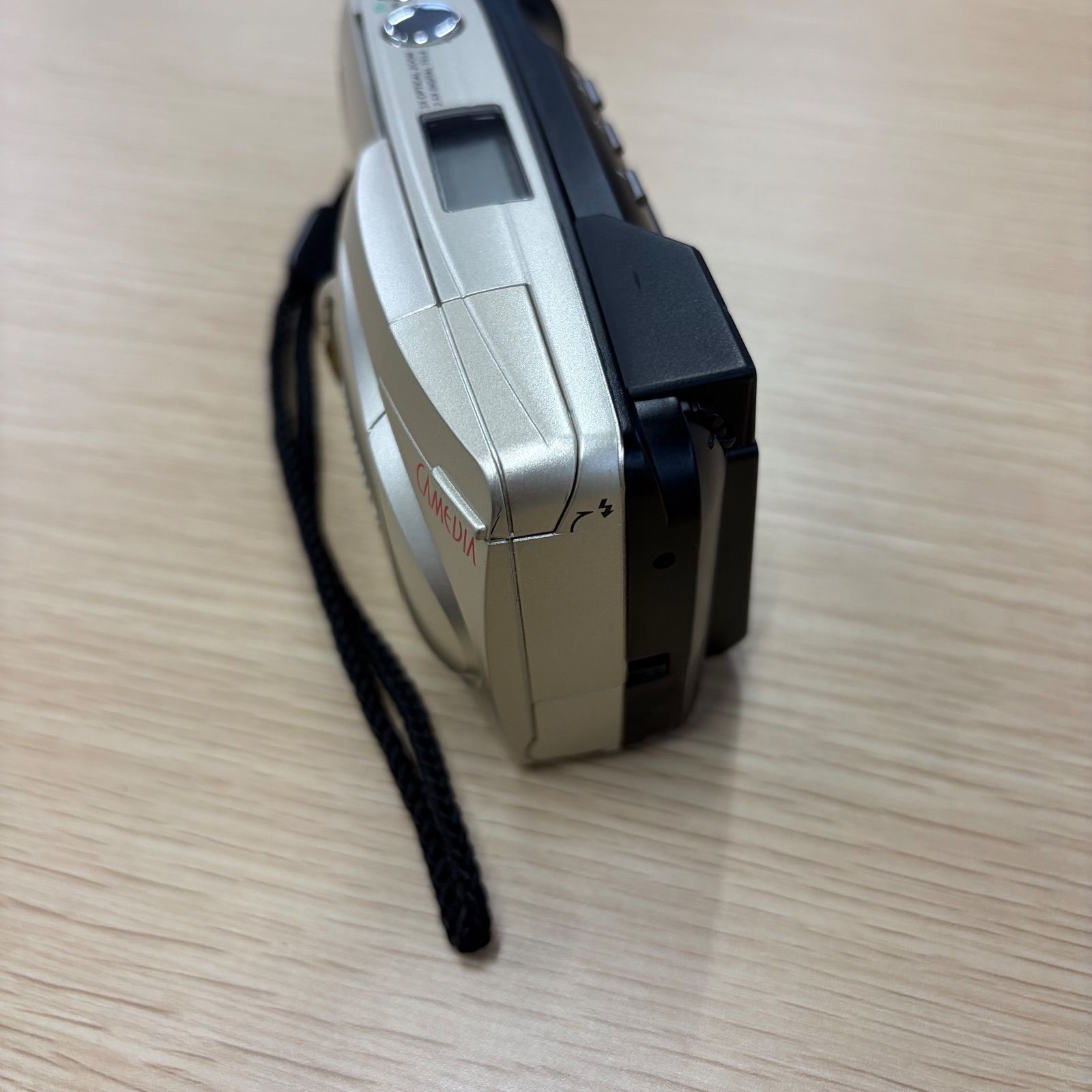 OLYMPUS CAMEDIA C-990 ZOOM オールドコンデジ - メルカリ