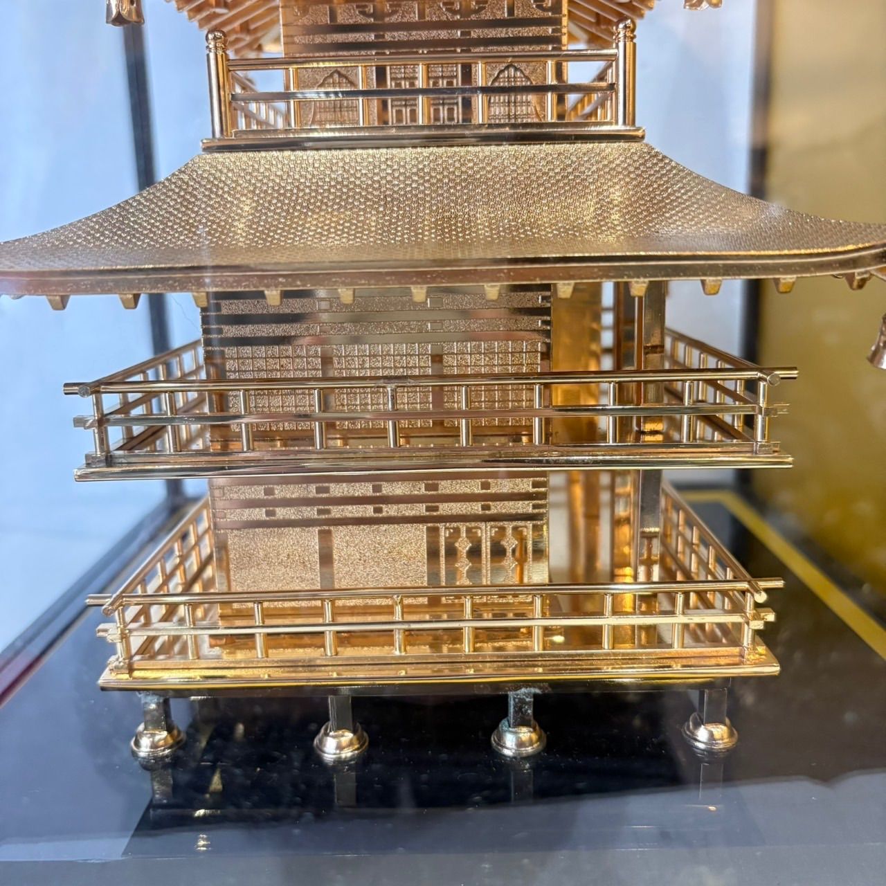 銀閣寺 】金属製 寺院模型 置物 鳳凰 ガラスケース付き レトロ 金閣寺