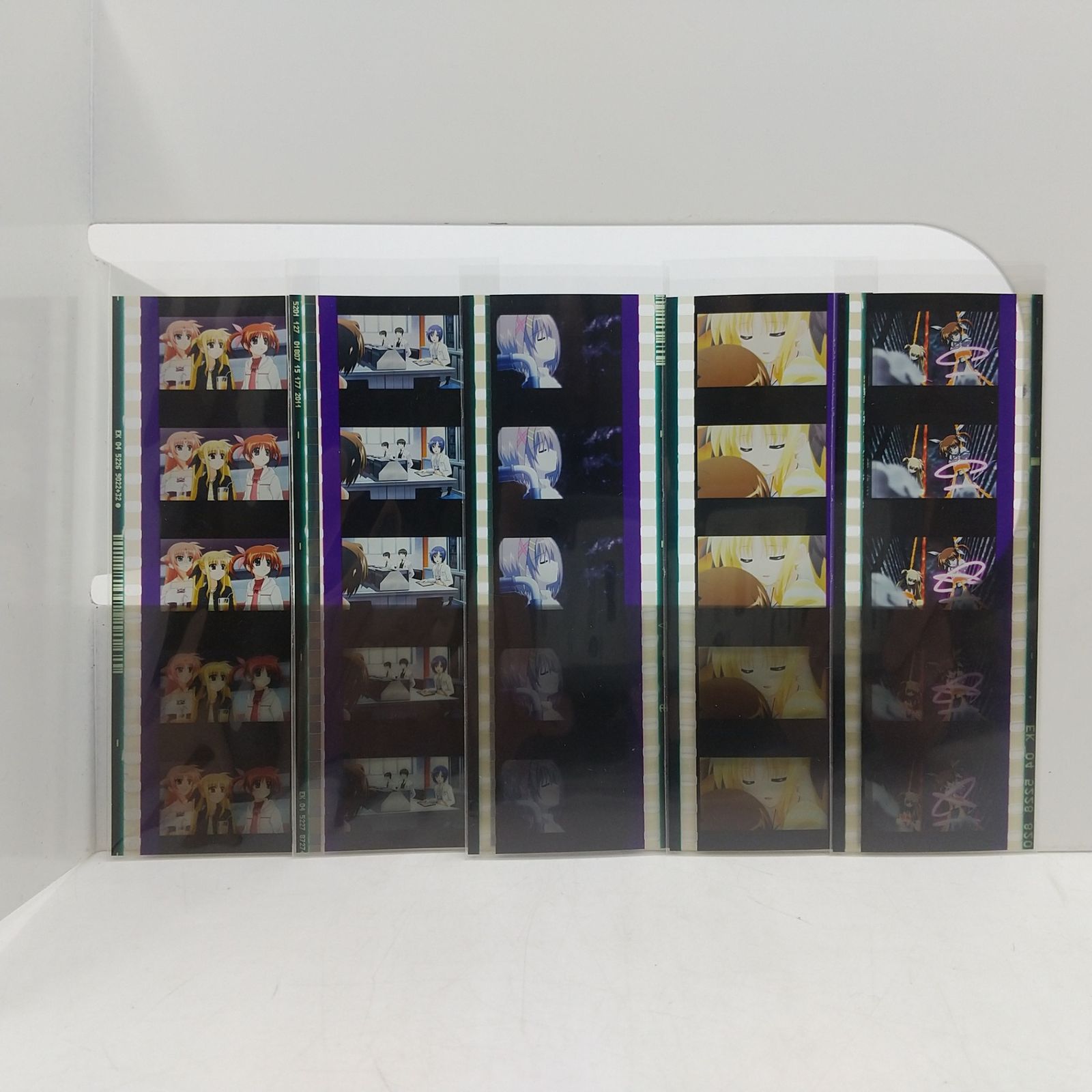 まとめ売り・バラ売り不可】 魔法少女リリカルなのは コマフィルム