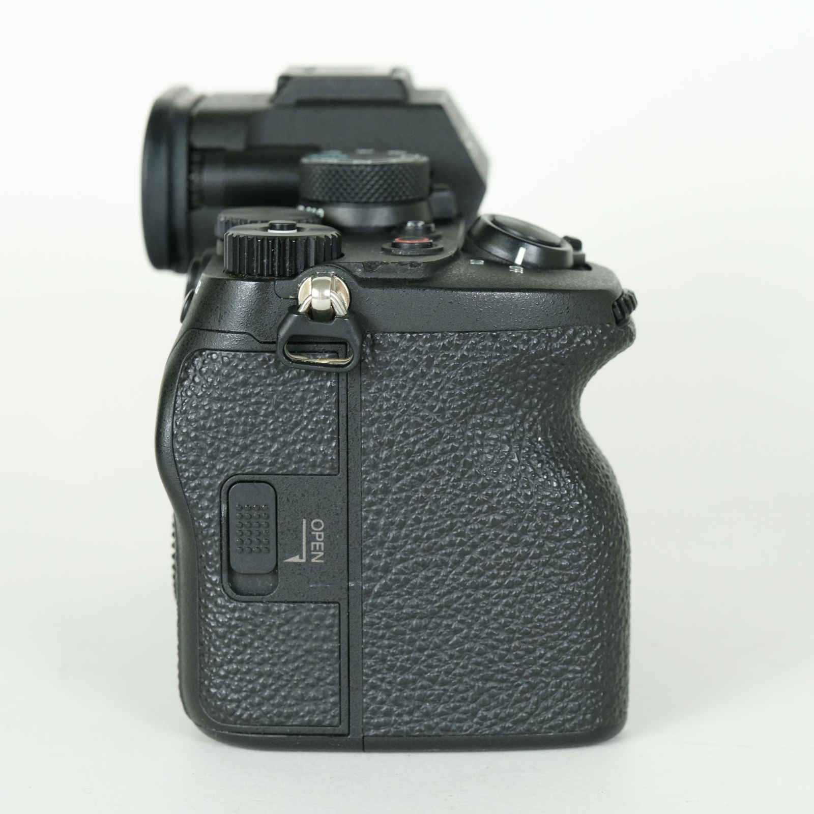 新品同様品 SONY α7IV ILCE-7M4 シャッター数約600回 新品)SONY (ソニー) α7IV ボディ ILCE-7M4（商品ID：4548736133730