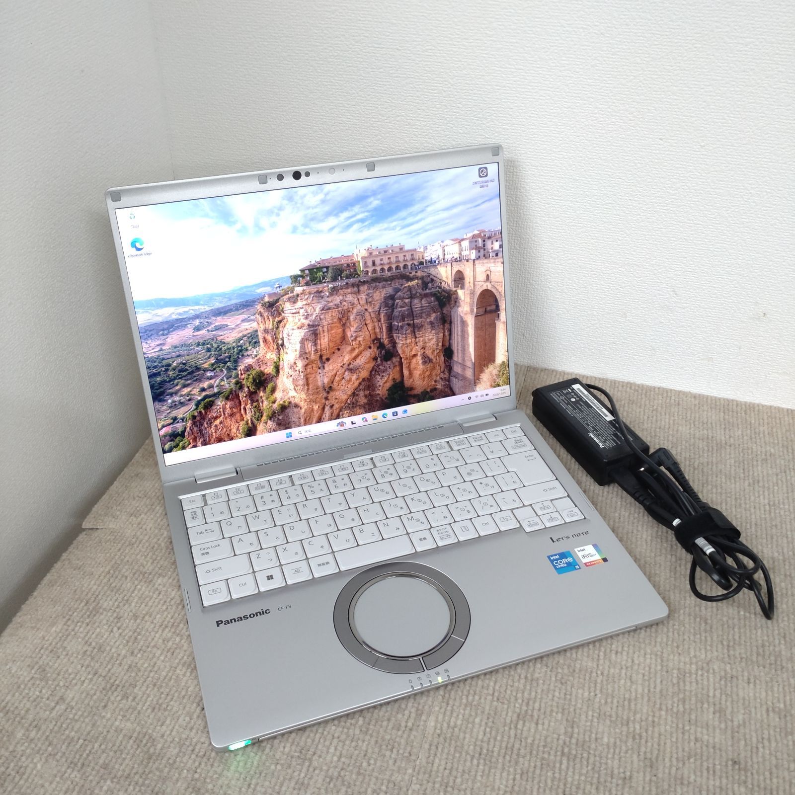 送料無料】Panasonic CF-FV1 / 稼働1210H / I5-1145G7 / 16GB