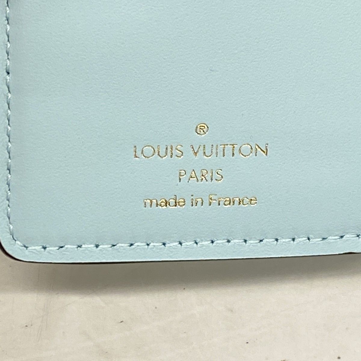 5pd5144-k】ルイヴィトン 財布 マヒナ ポルトフォイユクレア M83502