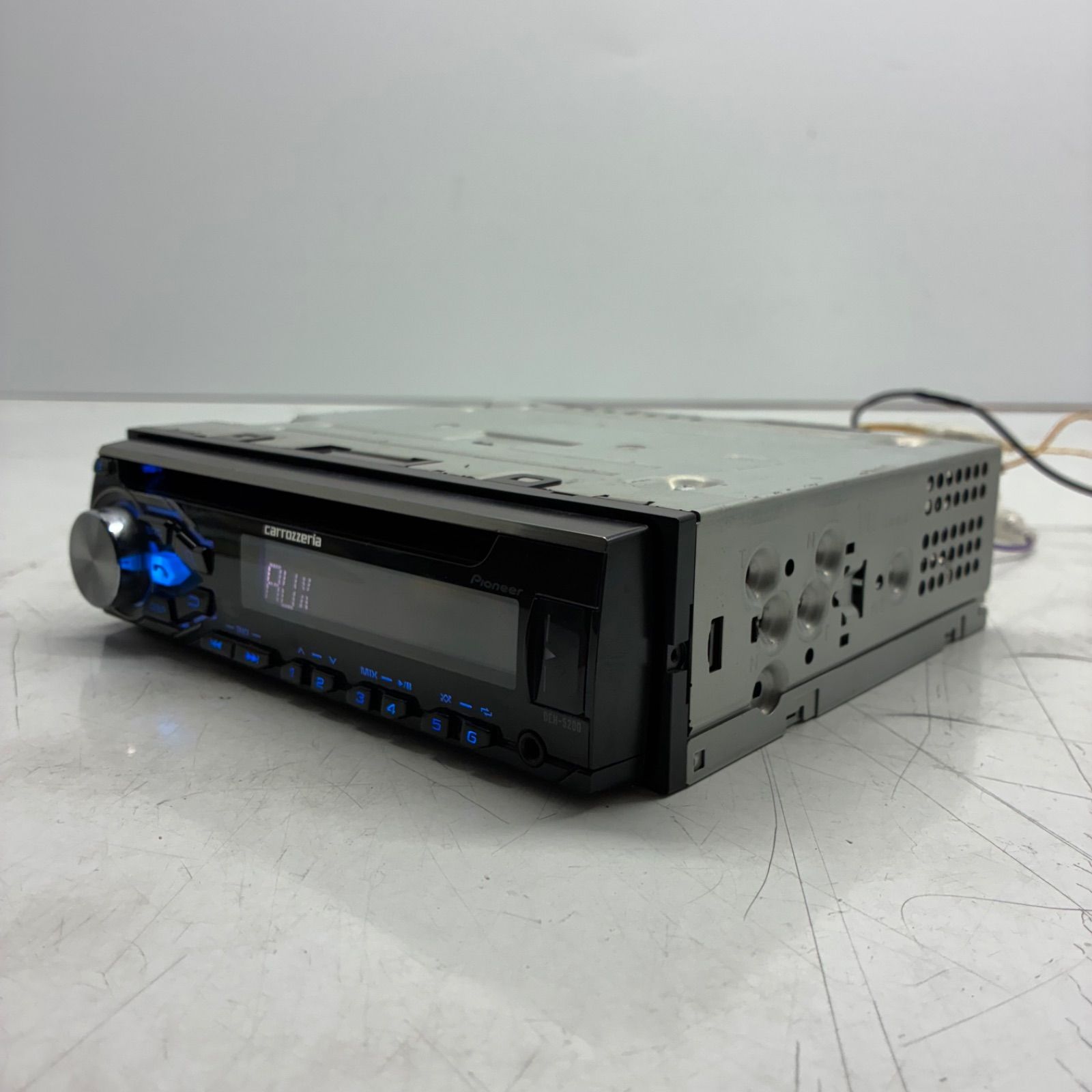 Carrozzeria カロッツェリア Pioneer パイオニア 1DIN DEH-5200 デッキ