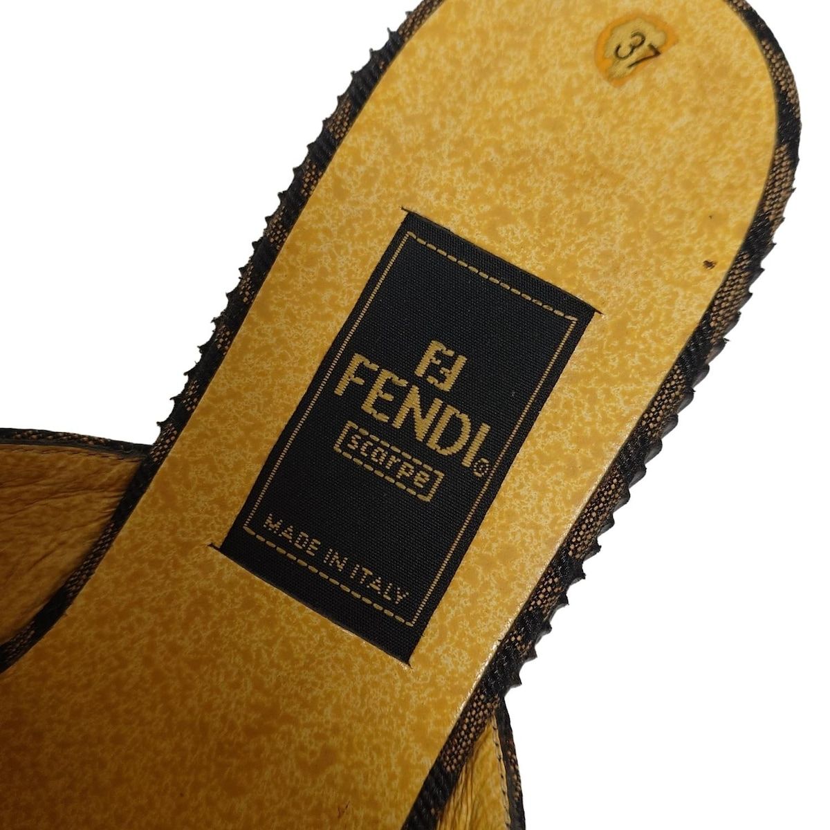 FENDI(フェンディ) ミュール 37 レディース - 黒×ダークブラウン