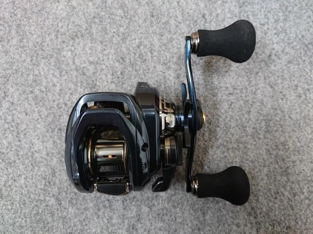 未使用品】 シマノ 21 グラップラー 150HG (右) 両軸リール GRAPPLER