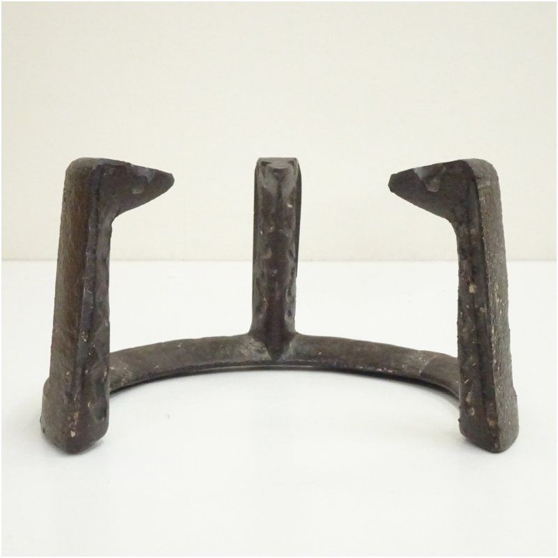 人間国宝 高橋敬典造 鬼爪炉五徳（共箱） 茶道具 茶道 おしゃれ 茶器