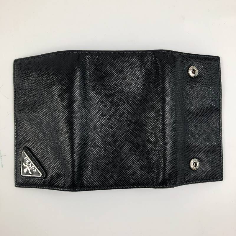 美品 プラダ サフィアーノ 6連キーケース ブラック - メルカリ