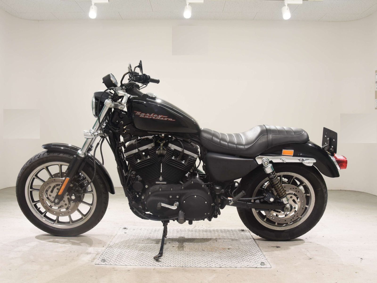 ハーレー ☆スポーツスター XL883R-I 純正 リアフェンダーレール