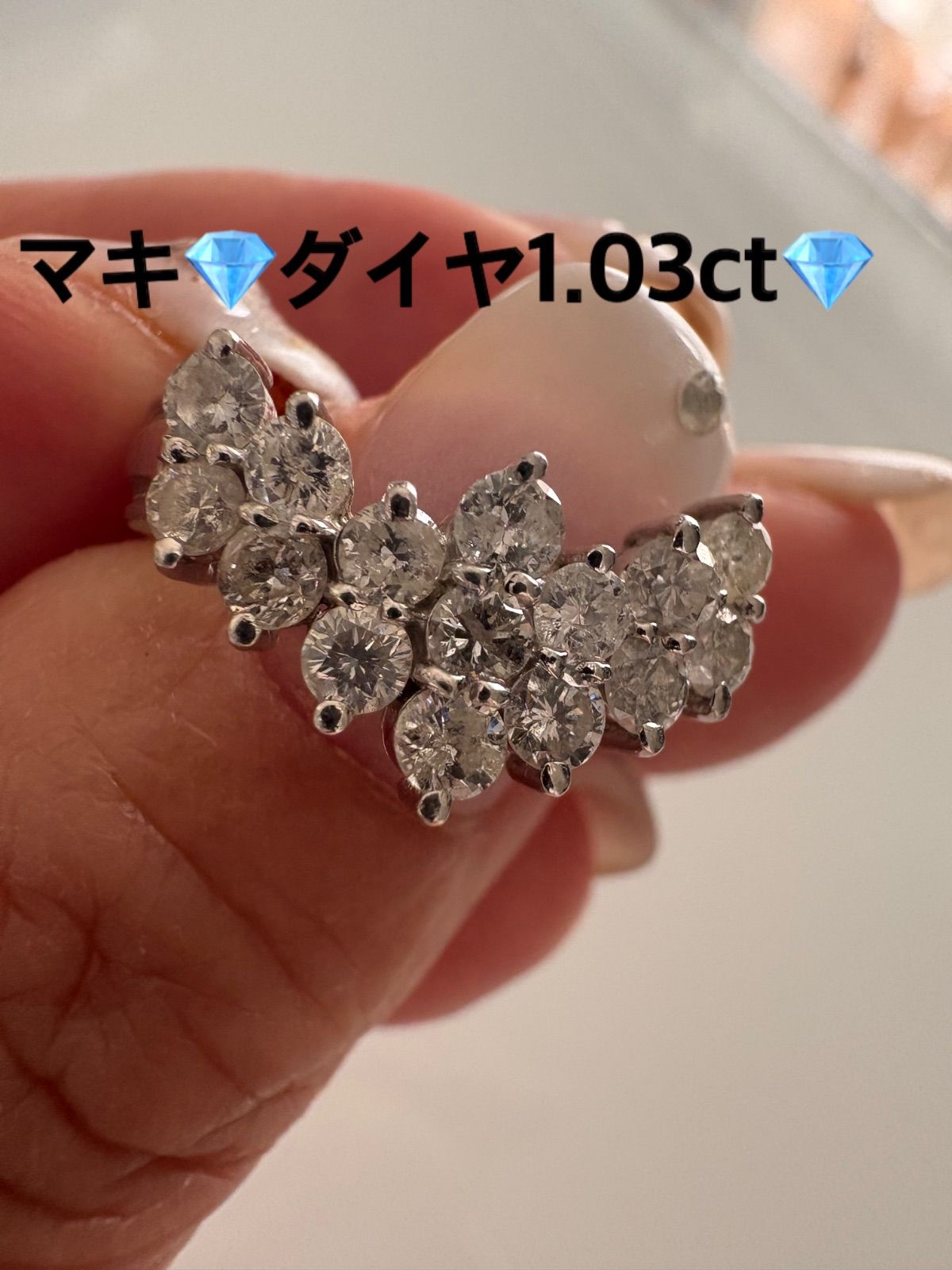 マキ✨プラチナ850 ✨ダイヤ1.03ct✨フラワーモチーフVリング