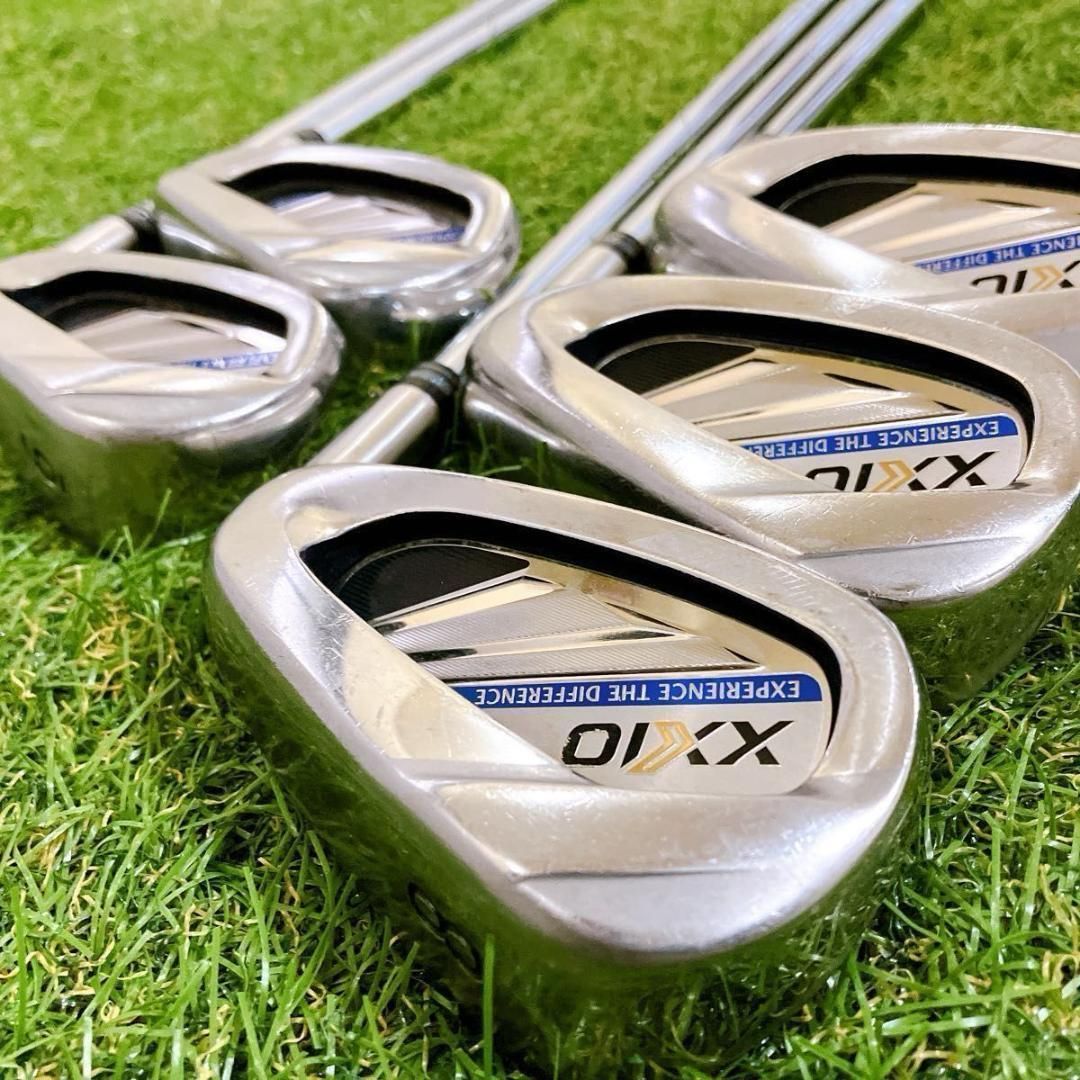 【カスタムレッド】11代目ゼクシオ XXIO11 メンズアイアンセット 5本 R カスタムレッド】11代目ゼクシオ XXIO11 メンズアイアンセット 5本 R