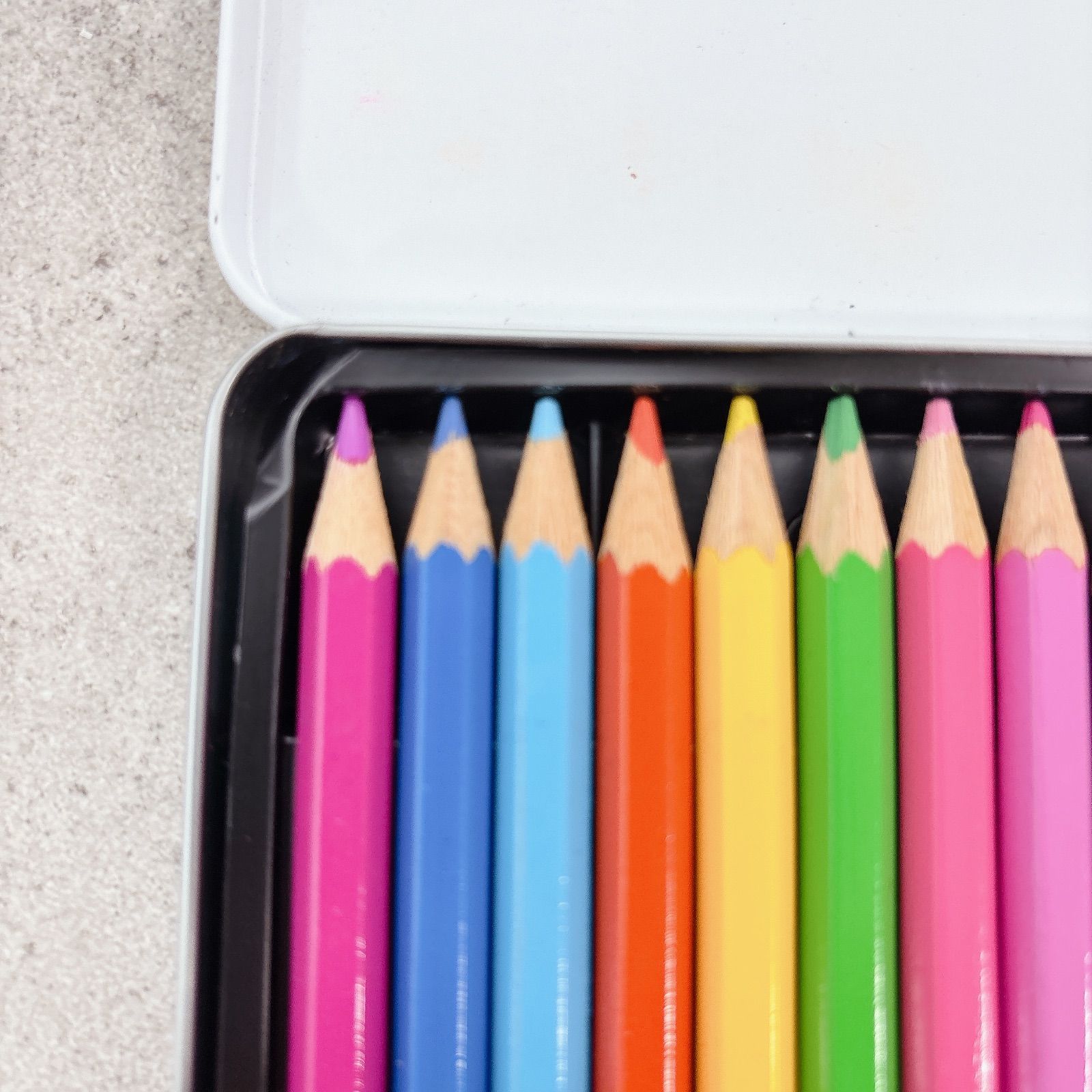 Caran d'Ache カランダッシュ 色鉛筆 30色セット ジュニア 水溶性