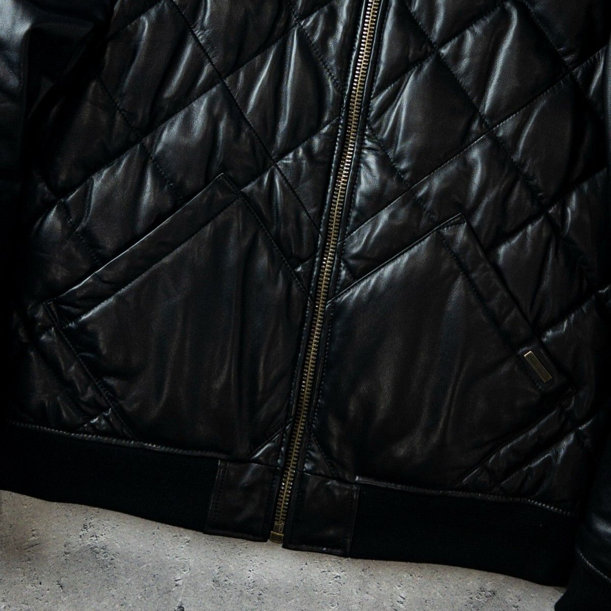 名作 極美品 Eddie Bauer エディーバウアー 日の出タグ 羊革