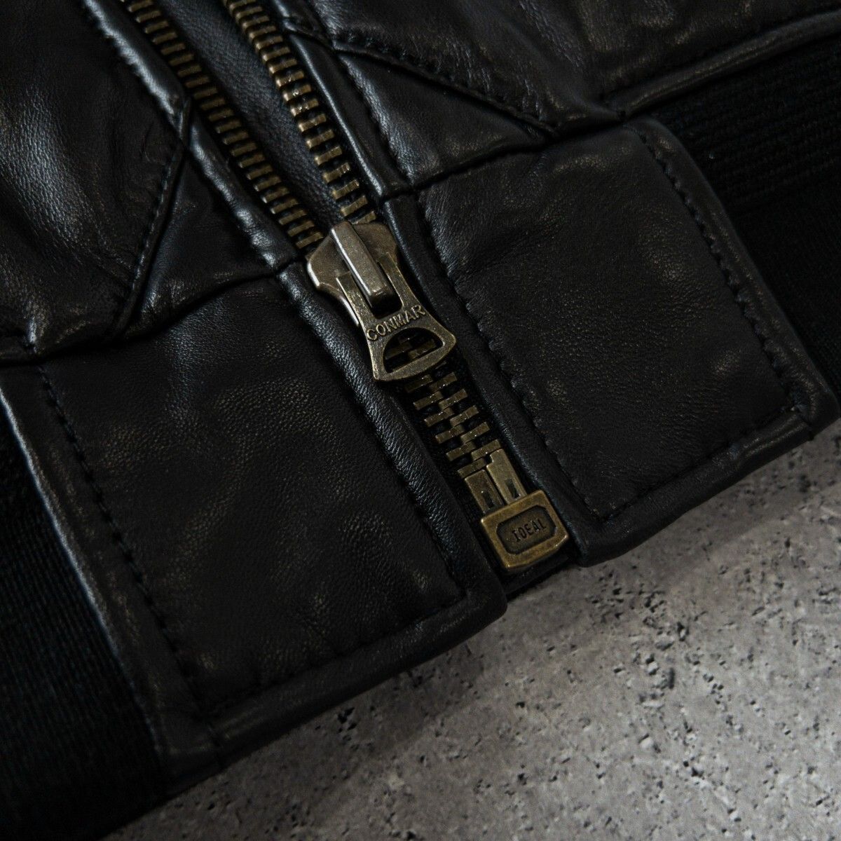 名作 極美品 Eddie Bauer エディーバウアー 日の出タグ 羊革