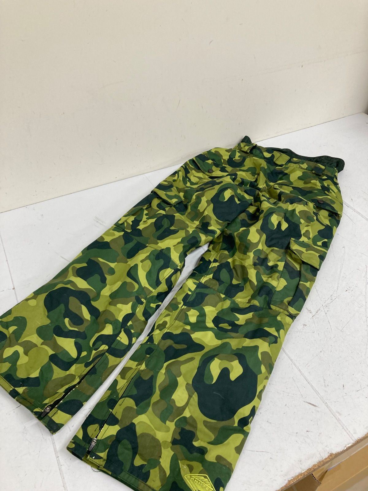 送料無料☆Columbia OMNI-TECH コロンビア☆迷彩柄 スキーウェア