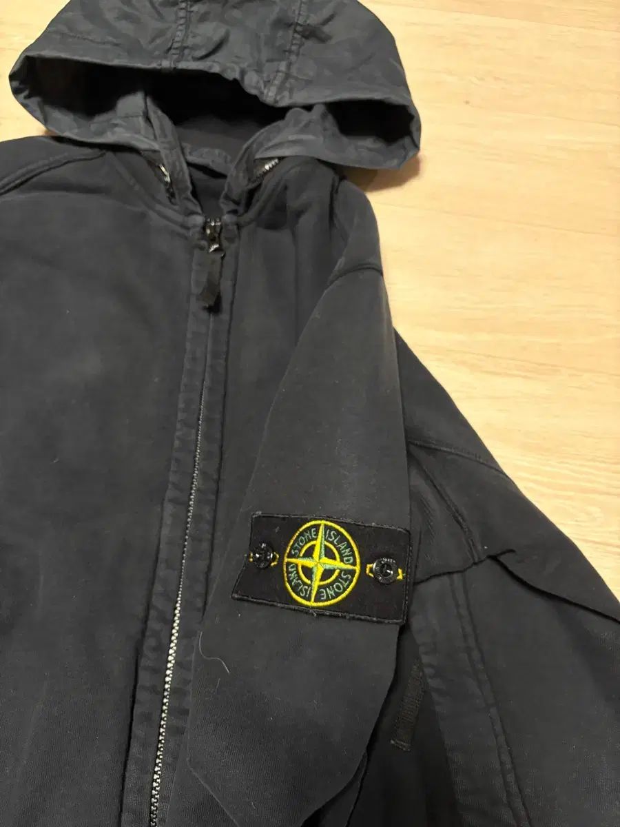 ストーンアイランド　Stone  フードマウント STONE ISLAND (ストーンアイランド) フード フルジップ ダウン
