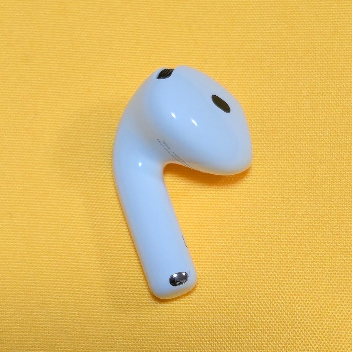 美品！】AirPods4 第四世代 左耳 ノイズキャンセリングなし A3053