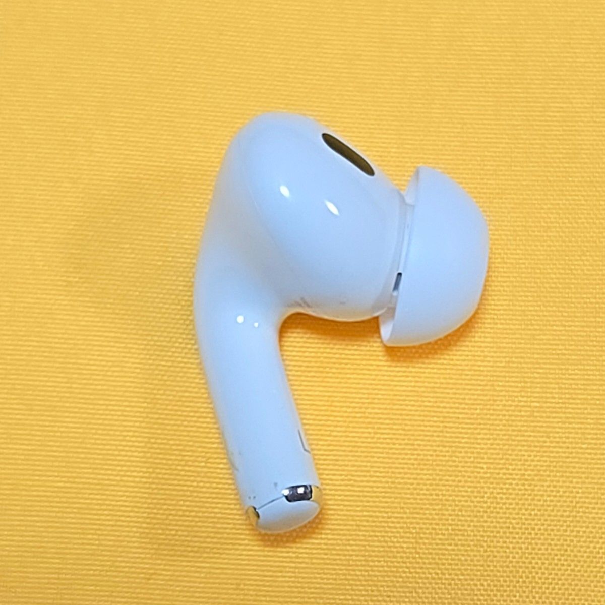 オーディオ機器 AirPods pro 第2世代 左耳 Lightning A2699