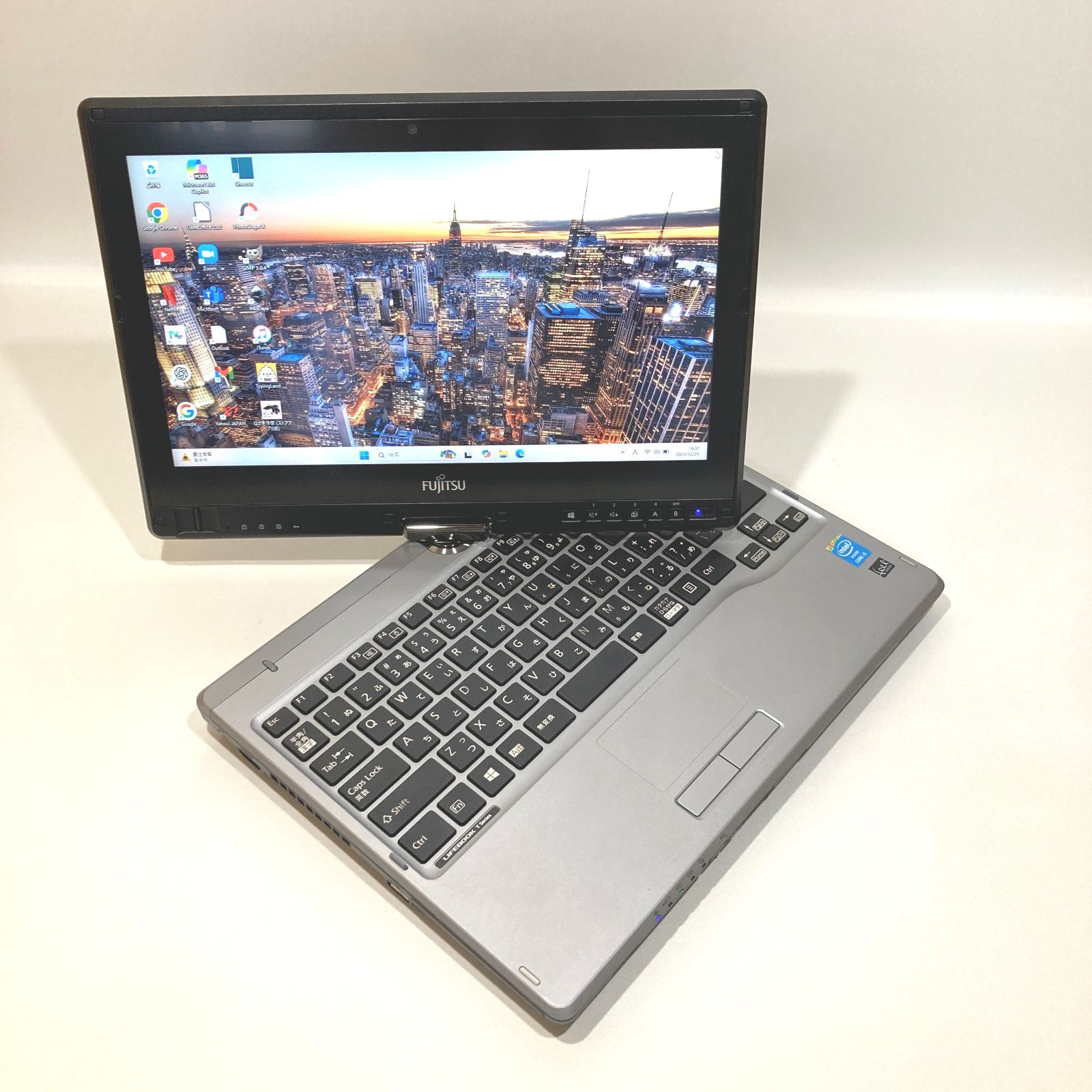 初心者向✨カメラ・タッチパネル◇シルバー◇すぐ使えるノートパソコン