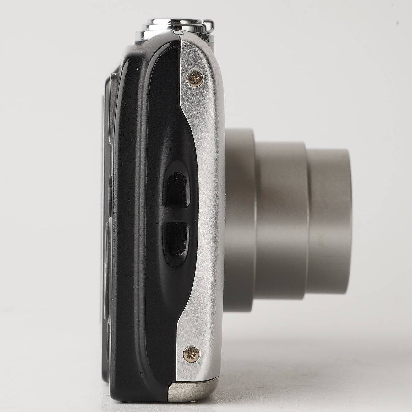 Nikon ニコン COOLPIX A100 シルバー デジタル Amazon | Nikon デジタルカメラ COOLPIX A100 光学5倍 2005万画素