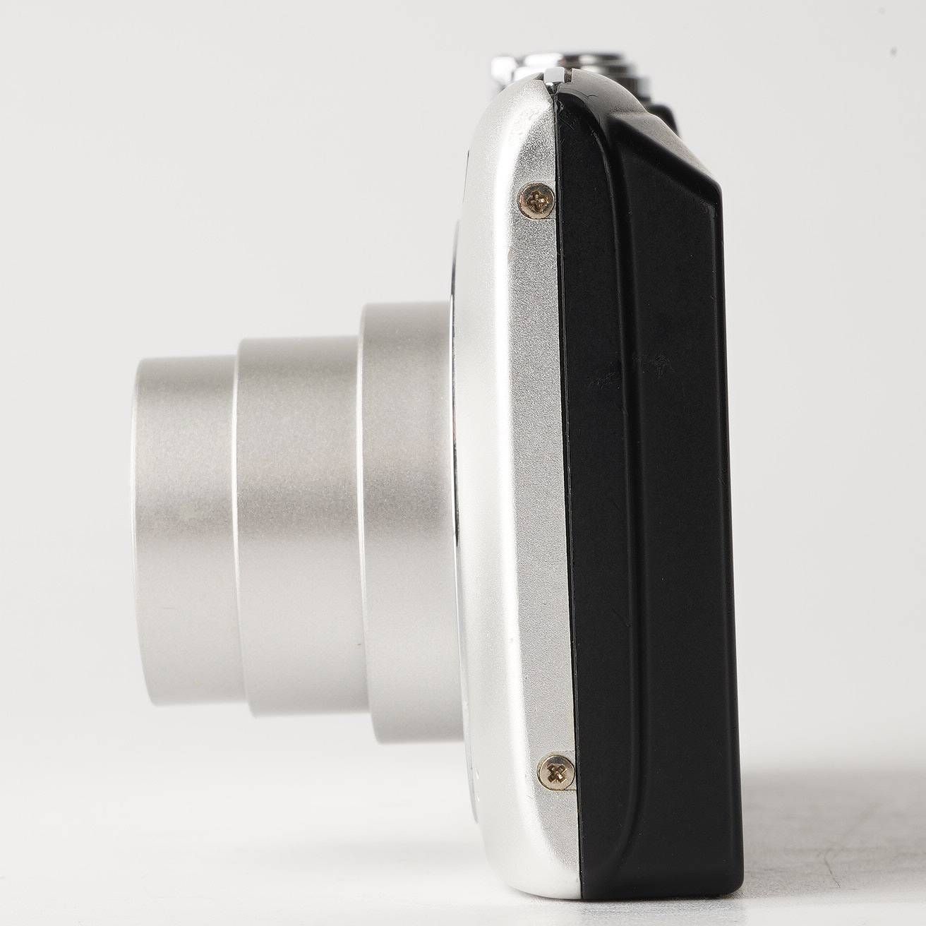 動作品　Nikon ニコン COOLPIX A100 デジタルカメラ　シルバー e-TREND｜ニコン COOLPIX A100 シルバー