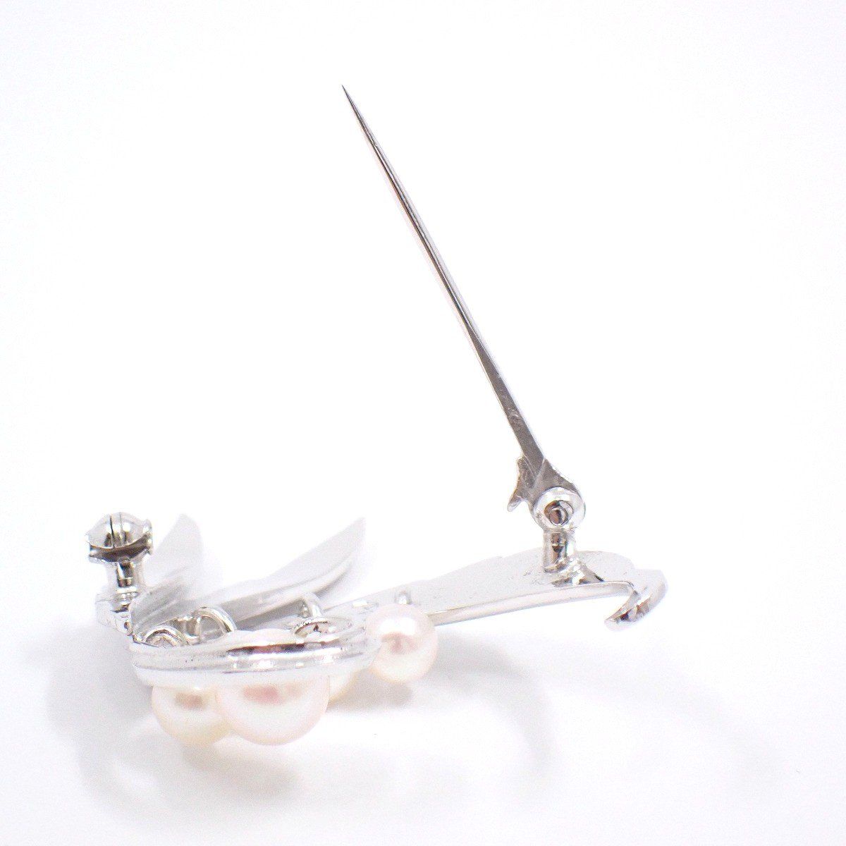 美品✨ミキモト　ブローチ　リーフ　パール　真珠 MIKIMOTO（ミキモト） ブローチ パール 真珠 5.5mm リーフ リース