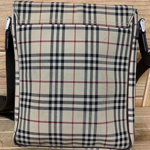 BURBERRY バーバリー ノバチェック ロゴプレート ショルダーバッグ