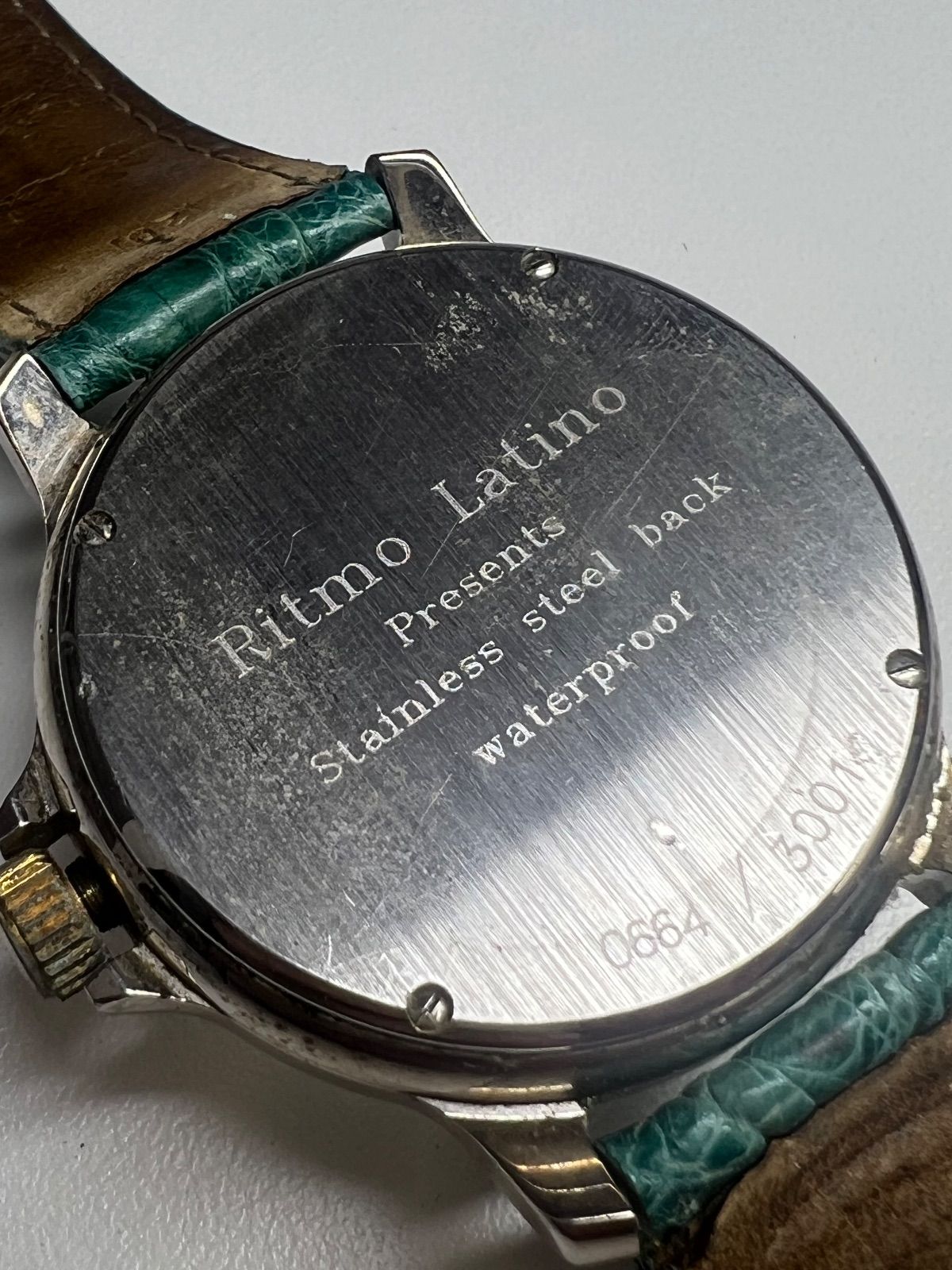 Ritmo Latino リトモラティーノ クオーツ時計 不動品/ジャンク - メルカリ