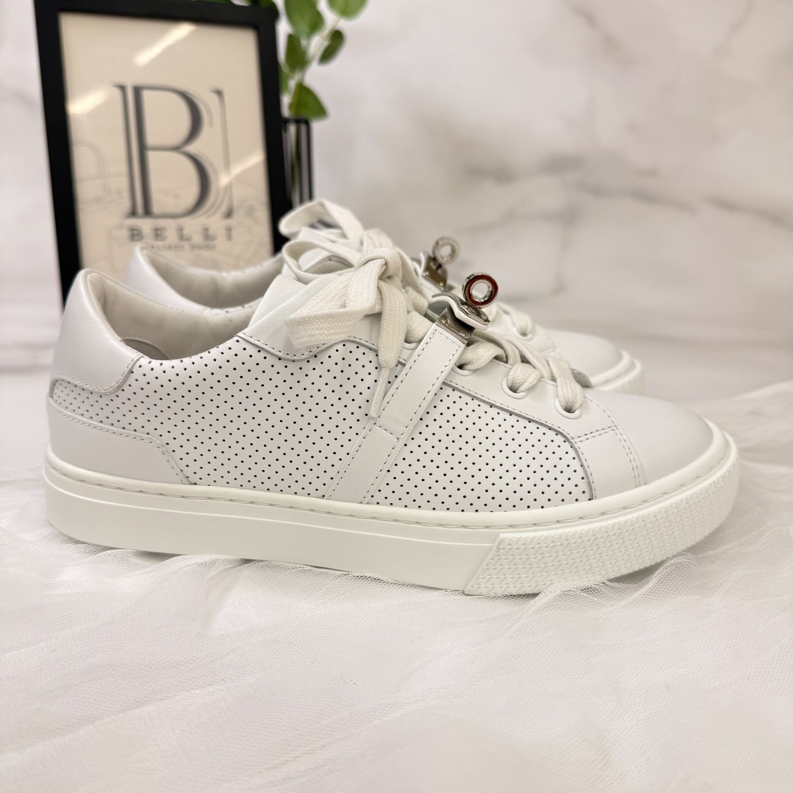 鑑定済み 【 新品未使用 】エルメス 《 デイ 》 35.5 ( 23cm程度